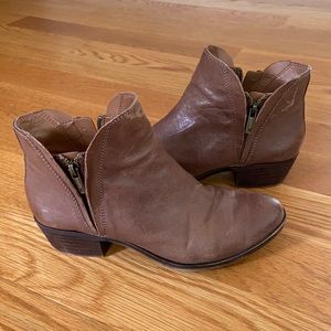Lucky Brand booties 7 Brown